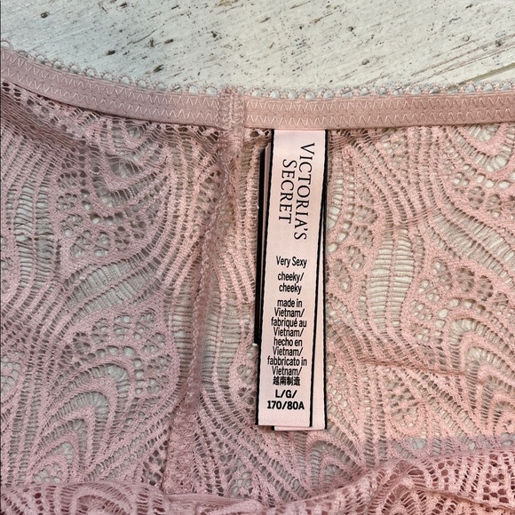 Victoria's Secret Very Sexy Blush Pink Lace Cheeky Panties Large - Picture 4 of 7